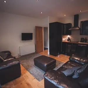 https://contemporary-open-plan-two-bedroom.hotelsaberdeenuk.com